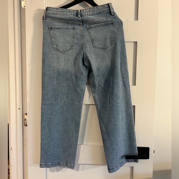 Light Washed Wide Leg Jeans - Picture 2 of 2
